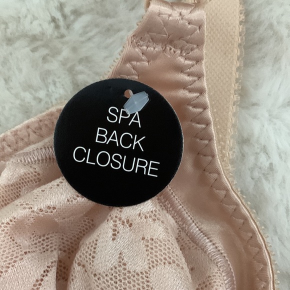 Bali bra- 36B- NWT - Picture 5 of 8